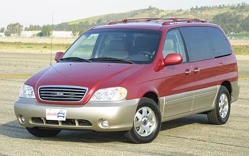 2002KiaSedona.jpg.9cf4dfb61d0b901a5f30e68e540bd024.jpg