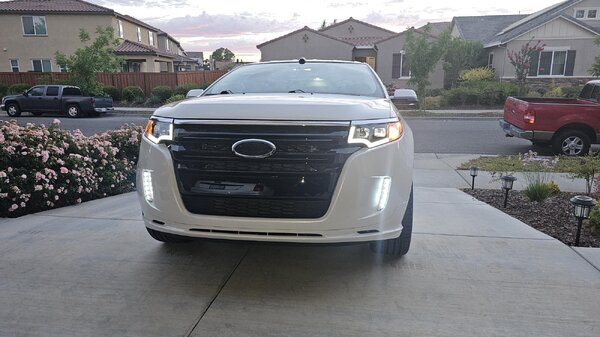 Ford Edge12.jpg